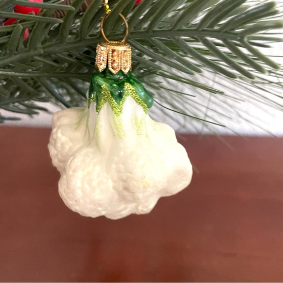 Sur La Table cauliflower glass  Christmas tree Ornament - Picture 5 of 5